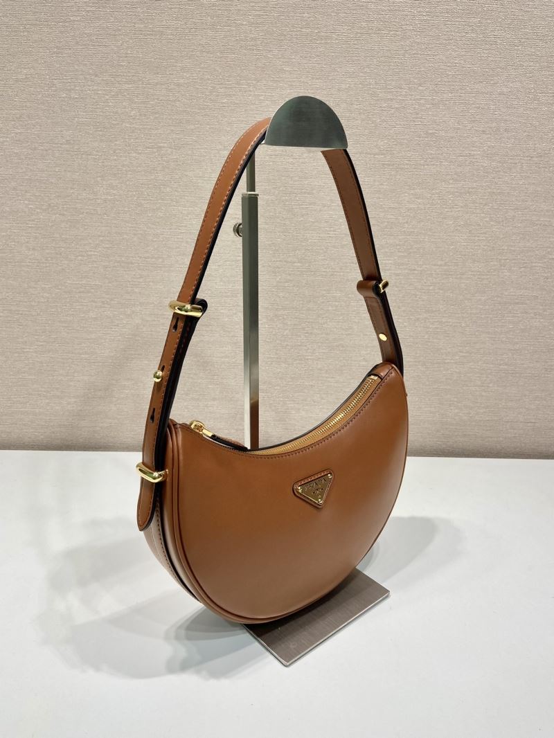 Pra*a hobo bags